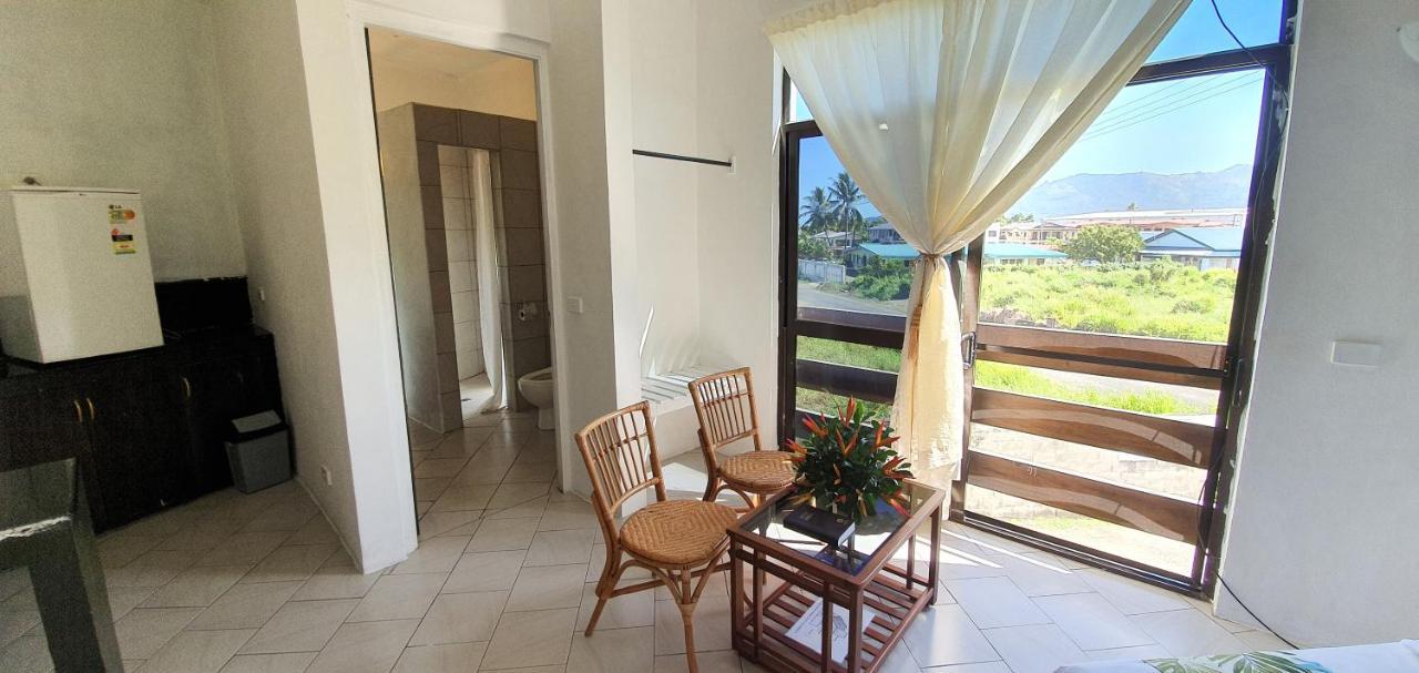 ไอส์แลนด์ แอคคอมมอเดชั่น นาดี Bed & Breakfast ภายนอก รูปภาพ