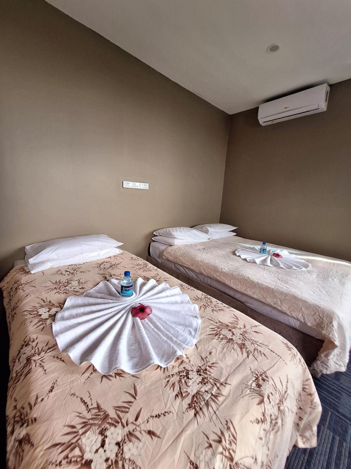 ไอส์แลนด์ แอคคอมมอเดชั่น นาดี Bed & Breakfast ภายนอก รูปภาพ