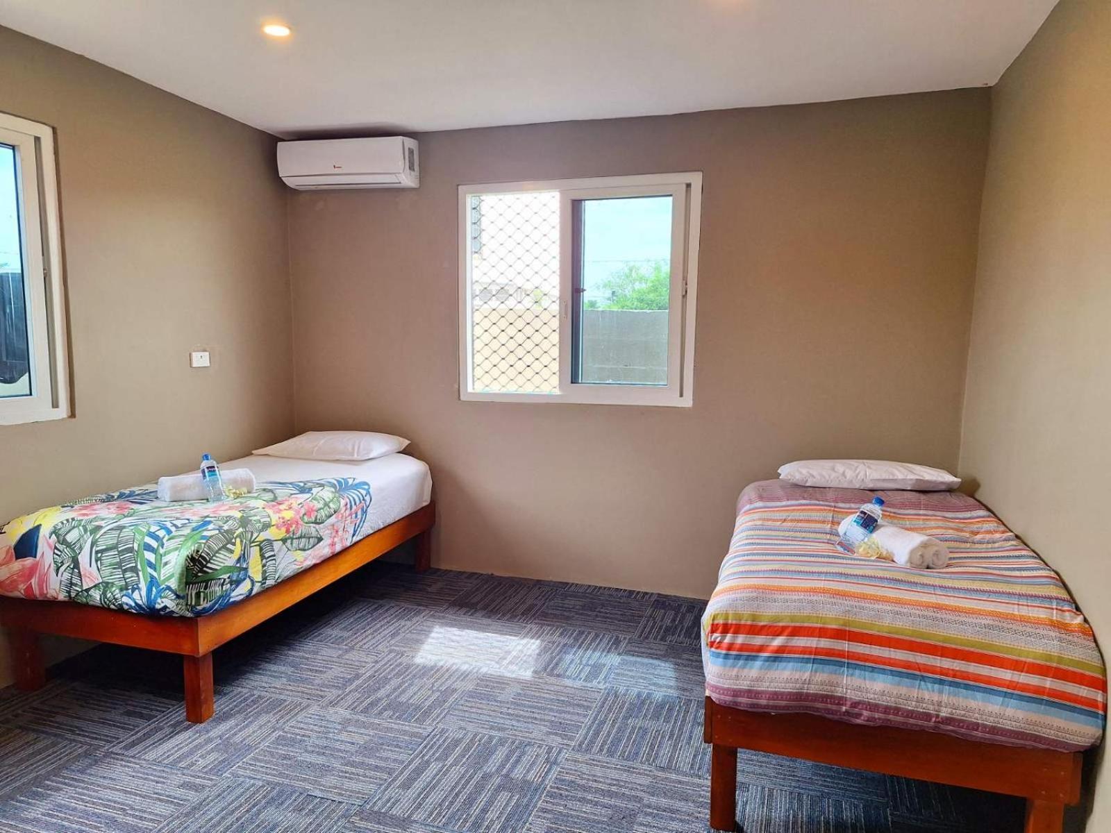 ไอส์แลนด์ แอคคอมมอเดชั่น นาดี Bed & Breakfast ภายนอก รูปภาพ