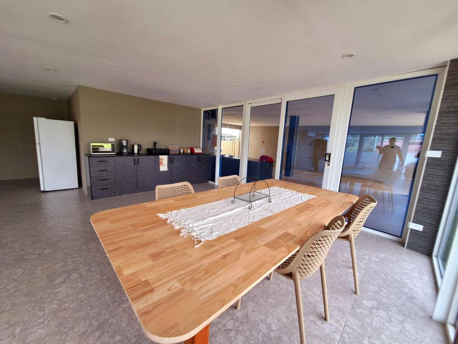 ไอส์แลนด์ แอคคอมมอเดชั่น นาดี Bed & Breakfast ภายนอก รูปภาพ