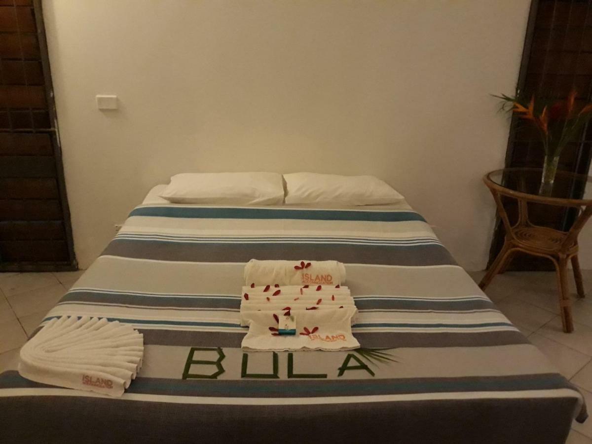 ไอส์แลนด์ แอคคอมมอเดชั่น นาดี Bed & Breakfast ภายนอก รูปภาพ