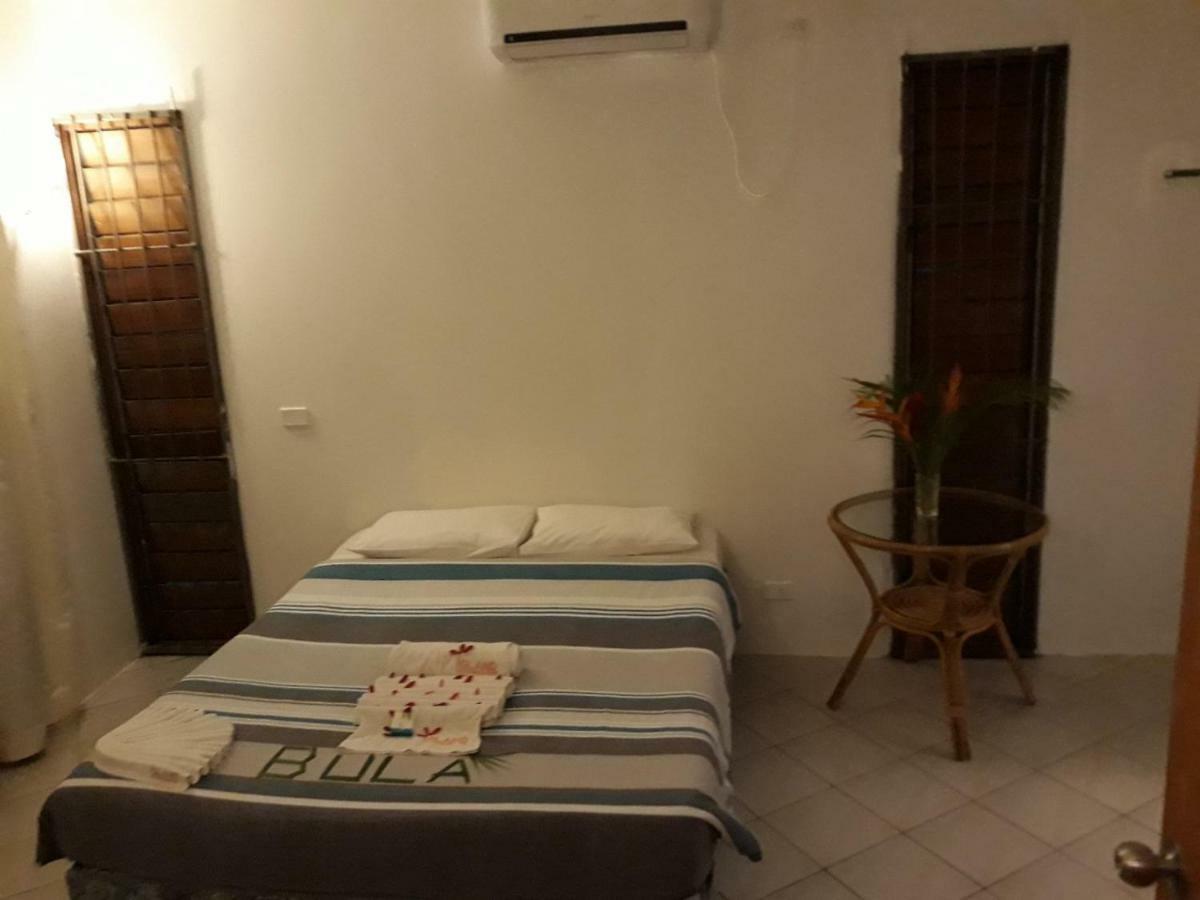 ไอส์แลนด์ แอคคอมมอเดชั่น นาดี Bed & Breakfast ภายนอก รูปภาพ